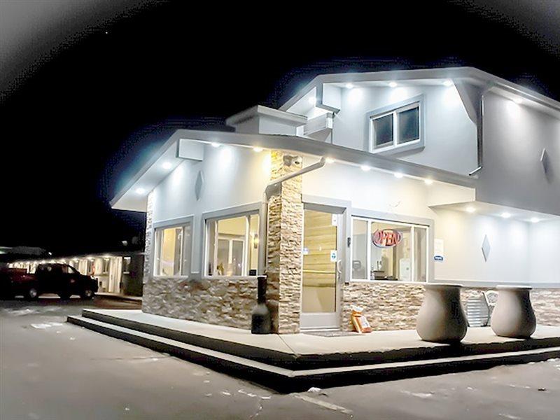 Rodeway Inn Каспър Екстериор снимка
