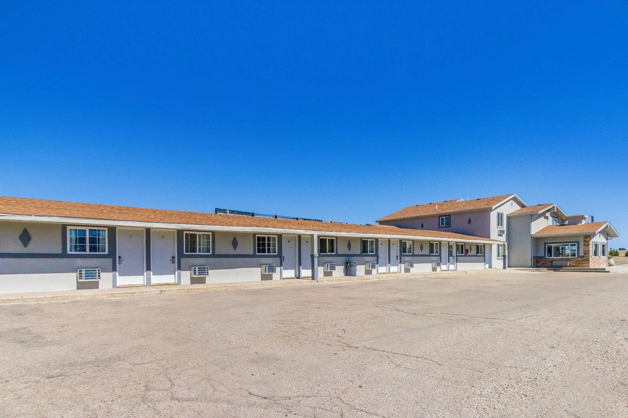 Rodeway Inn Каспър Екстериор снимка